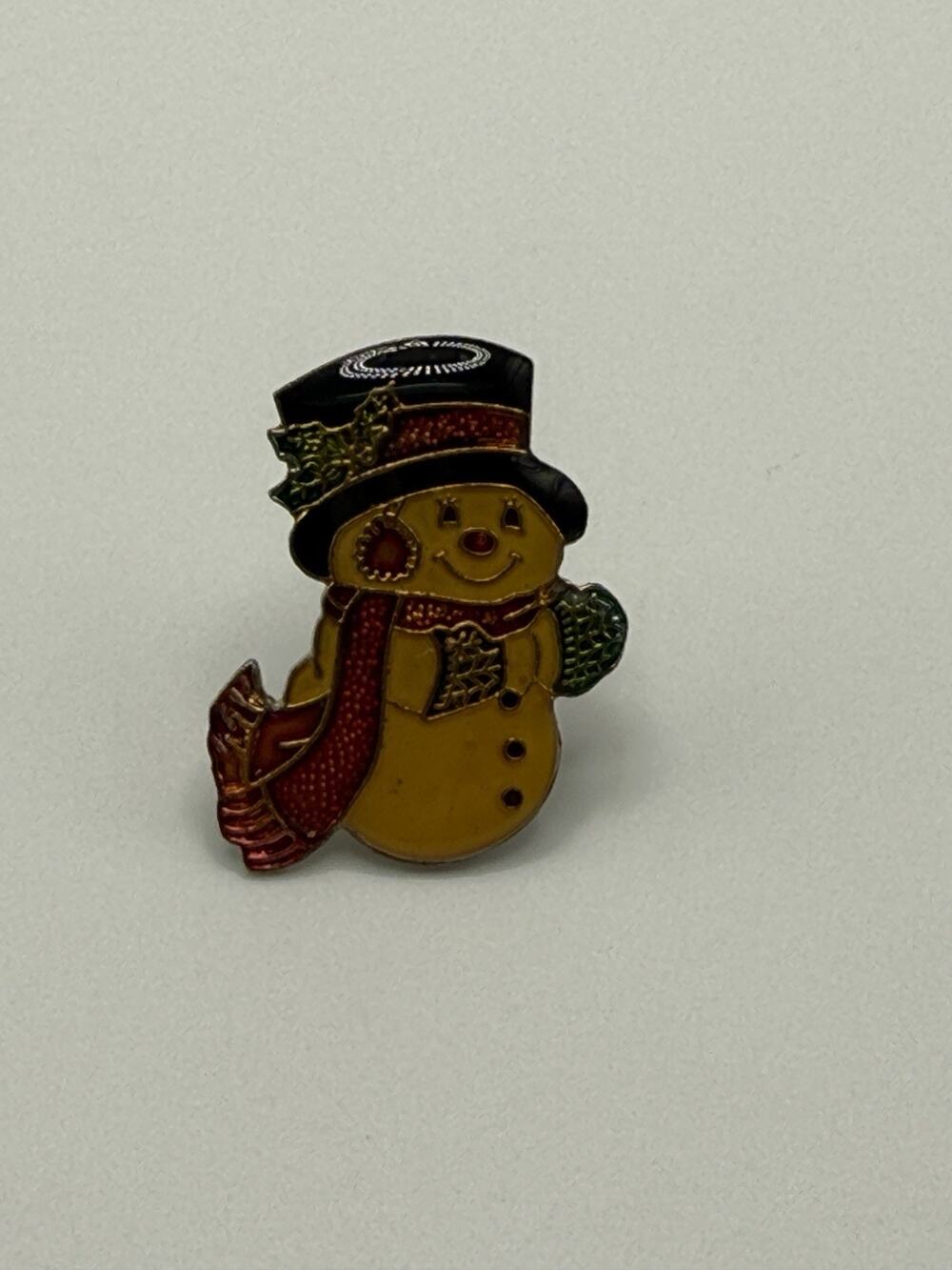 Vintage 1980s 90s Cute Enamel Christmas Snowman Hat & Scarf Lapel Pin Brooch